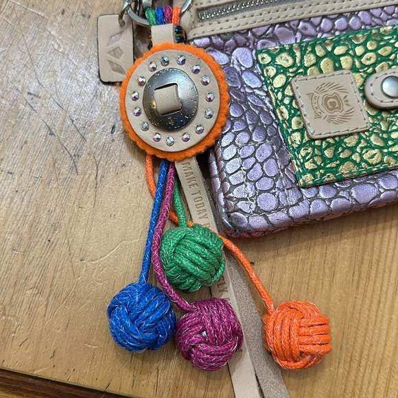 Consuela LuLu uptown crossbody NWT - Picture 3 of 3